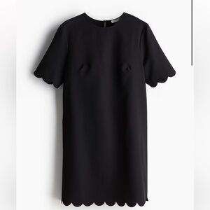 H&M Scalloped Edge dress